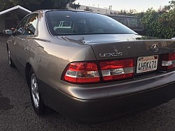 Key #12 Lexus ES 300 Sedan 4D Key #12 Lexus ES 300 Sedan 4D