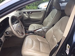 Key #1 Volvo V 70 2.5T Wagon 4D Key #1 Volvo V 70 2.5T Wagon 4D