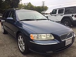 Key #1 Volvo V 70 2.5T Wagon 4D Key #1 Volvo V 70 2.5T Wagon 4D