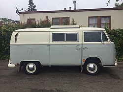 Key #20 Volkswagen Custom Riviera Camper Bus Key #20 Volkswagen Custom Riviera Camper Bus
