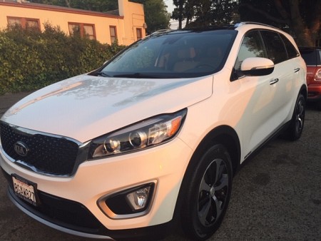 Key #31 Kia Sorento EX SUV 4D Key #31 Kia Sorento EX SUV 4D