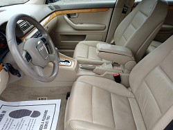 Key #3 Audi A4 2.0T Avant Quattro Wagon 4D Key #3 Audi A4 2.0T Avant Quattro Wagon 4D