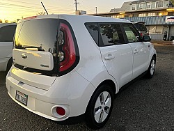 Key #11 Kia Soul EV Wagon 4D Key #11 Kia Soul EV Wagon 4D