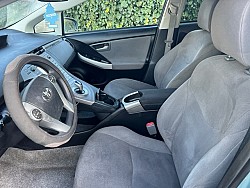 Key #29 Toyota Prius Plug in Hybrid Hatchback 4D