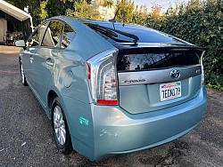 Key #29 Toyota Prius Plug in Hybrid Hatchback 4D Key #29 Toyota Prius Plug in Hybrid Hatchback 4D