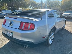 Key #27 Ford Mustang GT Premium Coupe 2D Key #27 Ford Mustang GT Premium Coupe 2D
