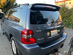 Key #9 Toyota Highlander Limited SUV 4D Key #9 Toyota Highlander Limited SUV 4D