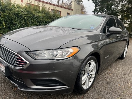 Key #35 Ford FusionSE Hybrid Sedan 4D Key #35 Ford FusionSE Hybrid Sedan 4D