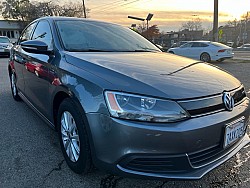 Key #19 Volkswagen Jetta Hybrid Sedan 4D Key #19 Volkswagen Jetta Hybrid Sedan 4D