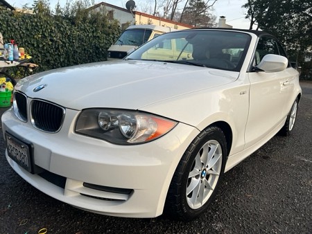 Key #11 BMW 128i Convertible 2D Key #11 BMW 128i Convertible 2D