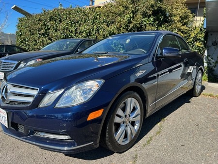 Key #14 Mercedes E 350 Convertible 2D Key #14 Mercedes E 350 Convertible 2D