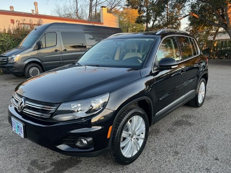 Key #1 Volkswagen Tiguan 2.0T TSI SUV 4D Key #1 Volkswagen Tiguan 2.0T TSI SUV 4D