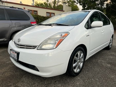 Key #5 Toyota Prius Hatchback 4D Key #5 Toyota Prius Hatchback 4D