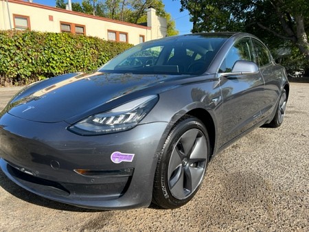 Key #17 Tesla Model 3Long Range Sedan 4D