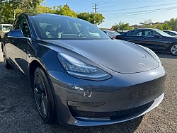 Key #17 Tesla Model 3Long Range Sedan 4D