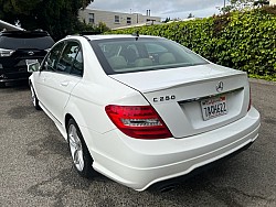 Key #25 Mercedes C 250 Luxury Sedan 4D Key #25 Mercedes C 250 Luxury Sedan 4D