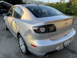 Key #7 Mazda 3i Touring Sedan 4D Key #7 Mazda 3i Touring Sedan 4D