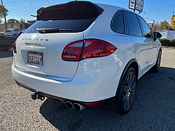 Key #28 Porsche Cayenne Turbo Sport Utility 4D Key #28 Porsche Cayenne Turbo Sport Utility 4D