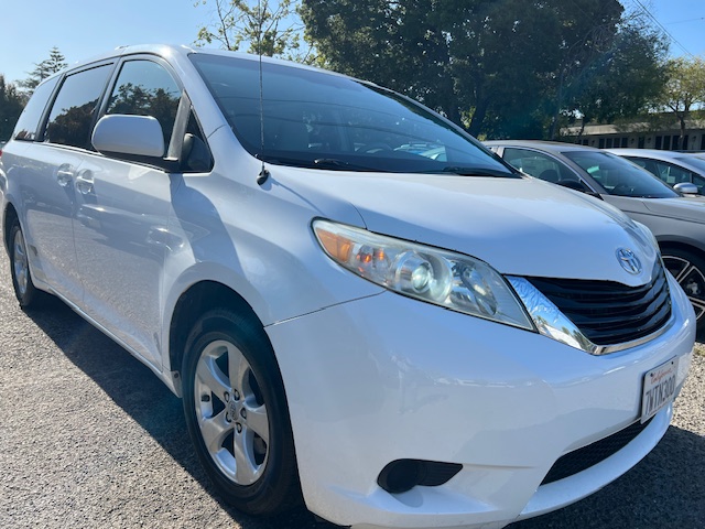 2011 Toyota Sienna