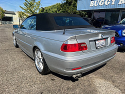Key #21 BMW 330Ci Convertible 2D Key #21 BMW 330Ci Convertible 2D