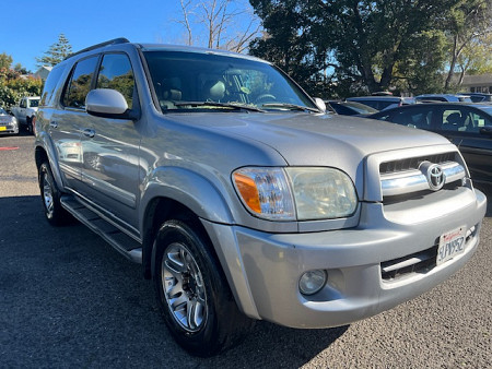 2005 Toyota Sequoia