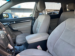 Key #34 Kia Sorento LX Sport Utility 4D Key #34 Kia Sorento LX Sport Utility 4D