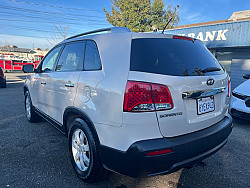 Key #34 Kia Sorento LX Sport Utility 4D Key #34 Kia Sorento LX Sport Utility 4D