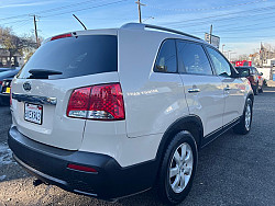 Key #34 Kia Sorento LX Sport Utility 4D Key #34 Kia Sorento LX Sport Utility 4D