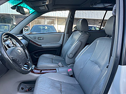 Key #93 Toyota Highlander Hybrid Limited Sport Utility 4D Key #93 Toyota Highlander Hybrid Limited Sport Utility 4D