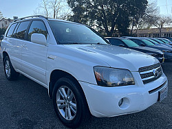 Key #93 Toyota Highlander Hybrid Limited Sport Utility 4D Key #93 Toyota Highlander Hybrid Limited Sport Utility 4D