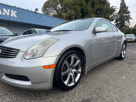 2005 INFINITI G35 Coupe Base