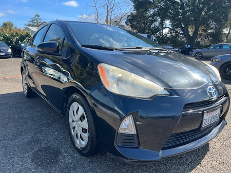 Key #3 Toyota Prius c Hatchback 4D Key #3 Toyota Prius c Hatchback 4D