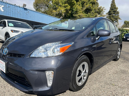 2015 Toyota Prius Three