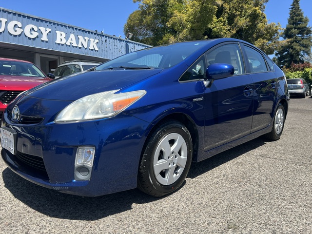 2010 Toyota Prius's photo