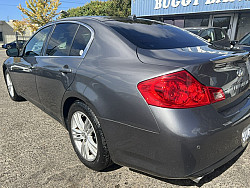 Key #55 INFINITI G G37 Journey Sedan 4D Key #55 INFINITI G G37 Journey Sedan 4D